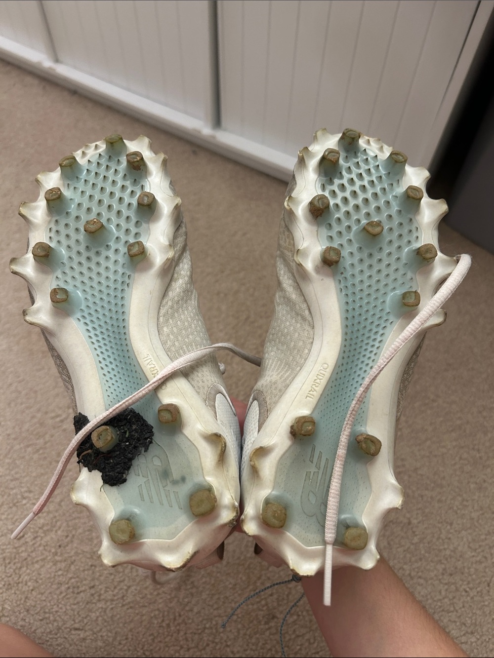 New Balance White Cleats with Light Blue Tongue Accent (freeze) - Picture 3 of 6